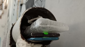 Crisis carcelaria: error de hasta 1.000 metros dejaría activos a más del 50% de celulares en penales de Perú, alerta estudio