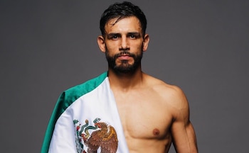 (UFC)