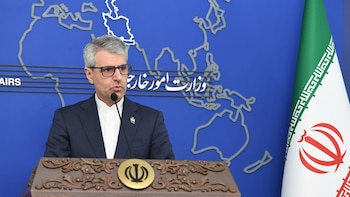 Irán convoca a embajadores de