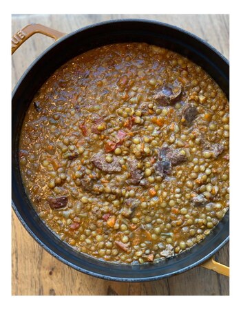 Por un plato de lentejas,