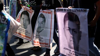 Familiares de Ayotzinapa recorrerán 16
