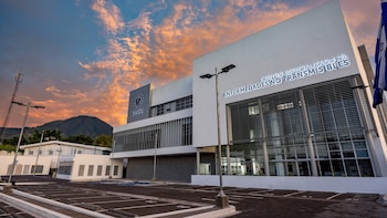 El Salvador inaugura el Centro Especializado de Enfermedades No Transmisibles