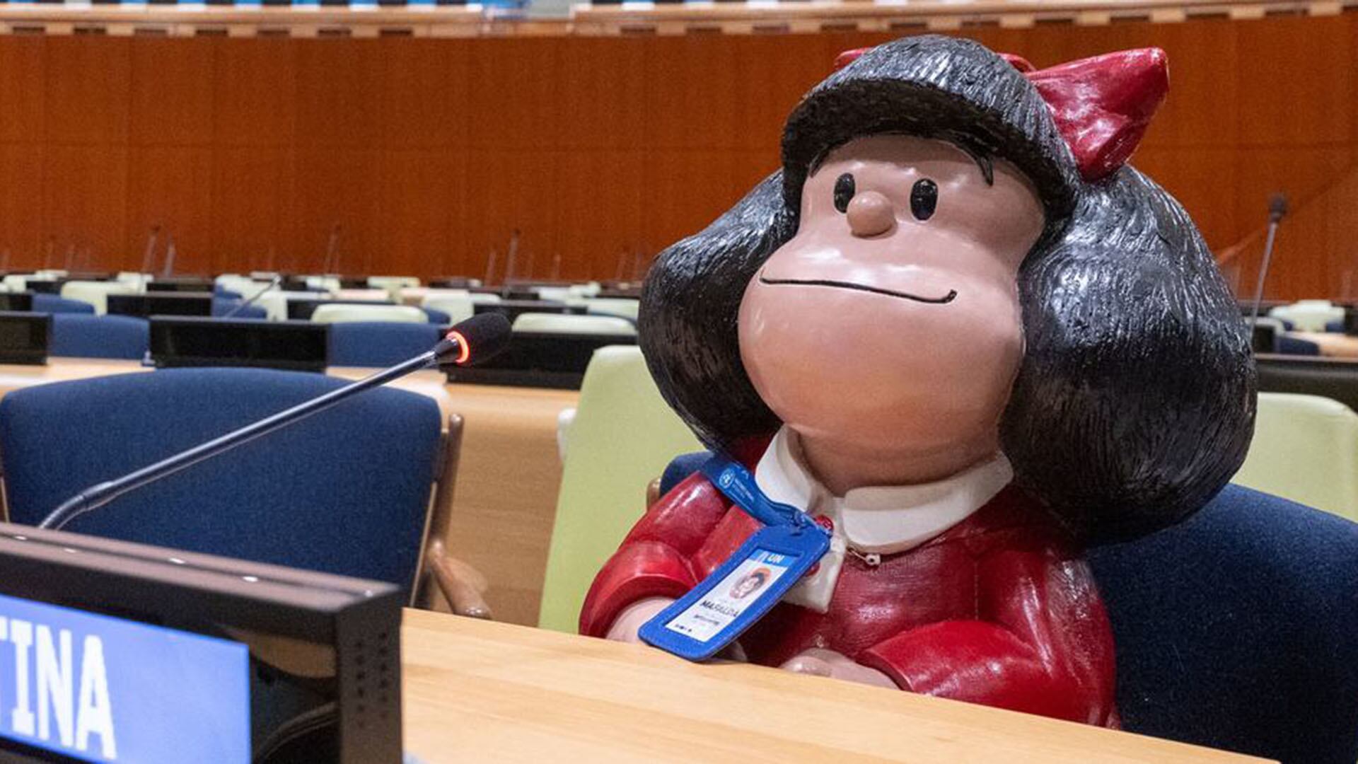 Mafalda en la Organización de las Naciones Unidas (ONU). El personaje surgió en 1962 a partir de un proyecto publicitario para la marca de electrodomésticos Mansfield