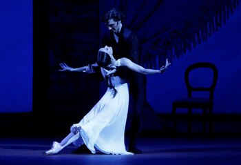 FILE PHOTO: Dancers Olga Smirnova