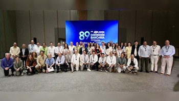 (Foto: X/@kenialopezr)