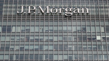 En una semana el J.P.Morgan cambió tres veces de opinión sobre la Argentina: la última contrarió el optimismo previo