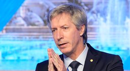 Qué dijo el presidente del BCRA sobre el corte abrupto de la venta de dólar oficial en las principales billeteras virtuales