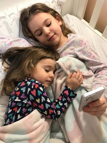 Otras de sus nietas a