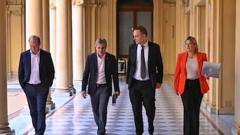 Círculo rojo: Milei entrampado entre el “riesgo Adorni”, la economía y las expectativas del establishment