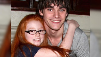 La muerte de RJ Mitte, actor de ‘Breaking Bad’, dejó devastada a su hermana menor: “Perdí a mi otra mitad, era como mi padre”