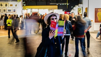 Guía para recorrer arteba: obras históricas, espacios destacados y curiosidades de la feria de arte más importante de la región