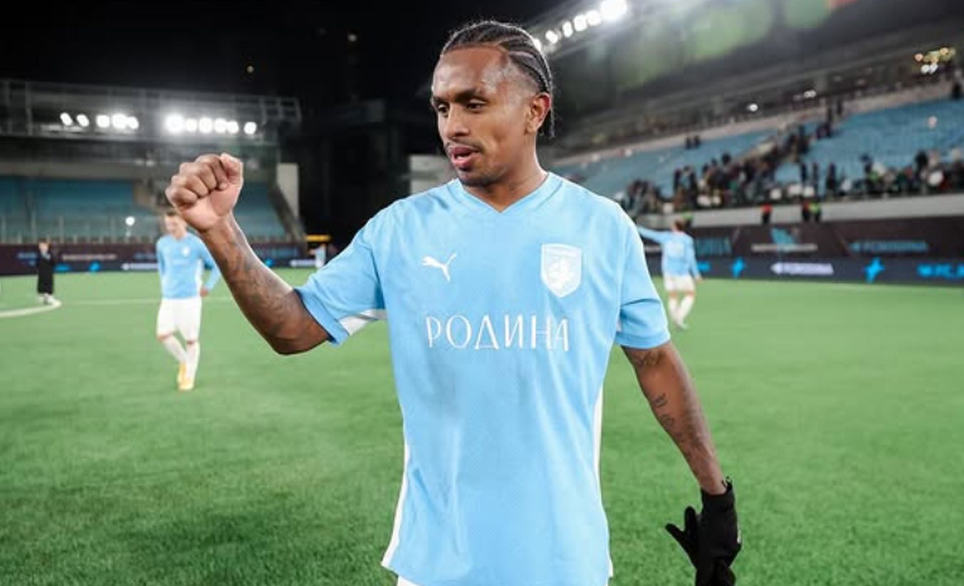 El camino al ascenso entra en su tramo más exigente. Rodina Moscú deberá sostener su ritmo ante rivales urgidos, donde cada punto puede definir toda la temporada. (Rodina Moscow)