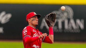 Diablos se niega a morir y obliga a un Juego 5 contra los Pericos de Puebla