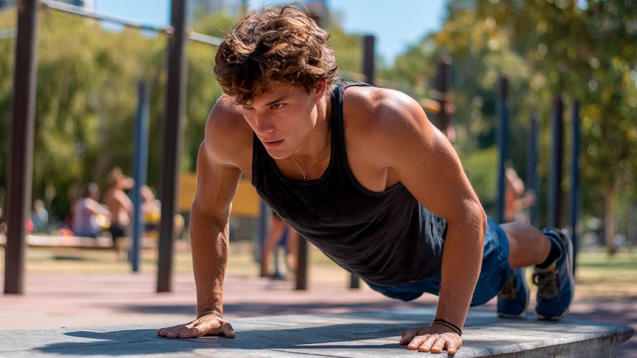 Este es el mejor ejercicio para fortalecer la masa muscular del pecho desde casa