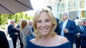 Evolution Never Stops for Swimming