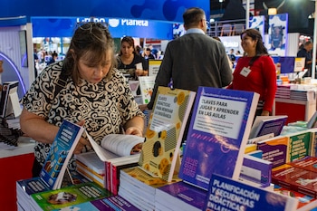 Jubilados, docentes y estudiantes acceden
