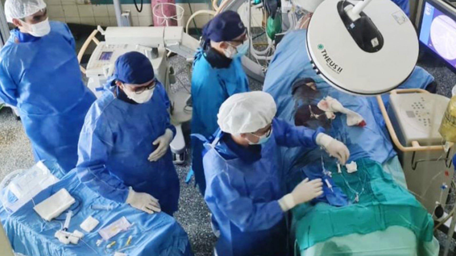 En 2022, el hospital provincial Alejandro Korn de Melchor Romero realizó una intervención endovascular por aneurisma con stent y microcoils, con insumos provistos por el Banco de Prótesis bonaerense (Ministerio de Salud BA)