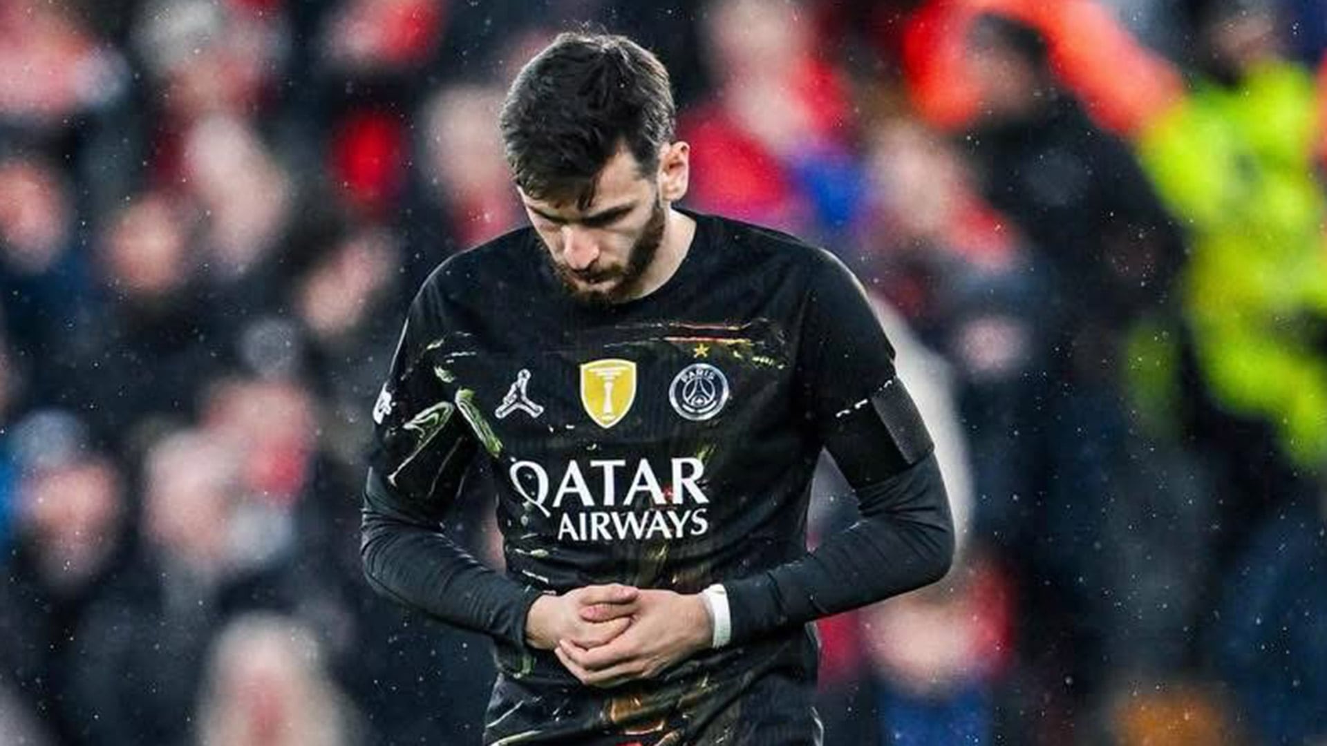 ¿Por qué a mí?“: el desolador descargo del candidato a ganar el Balón de Oro que se rompió los ligamentos y el mensaje de consuelo de Cristiano Ronaldo