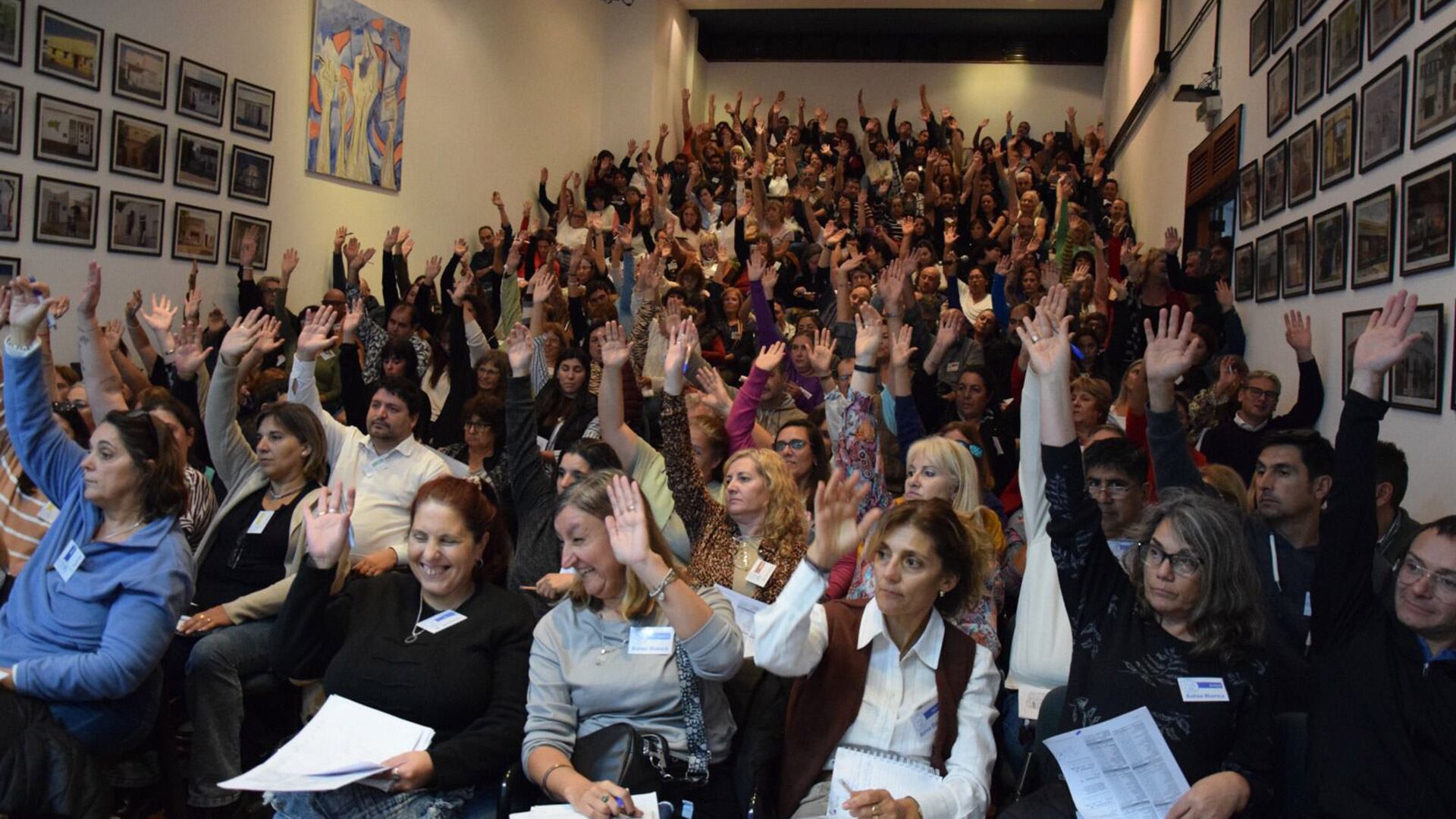 Este viernes, la FEB rechazó la oferta del Ejecutivo bonaerense