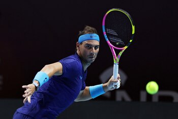 Rafael Nadal perdió contra Novak Djokovic por el Six Kings Slam y solo le queda disputar la Copa Davis, antes de su retiro del tenis (REUTERS/Hamad I Mohammed)