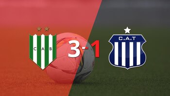 En su casa, Banfield vence