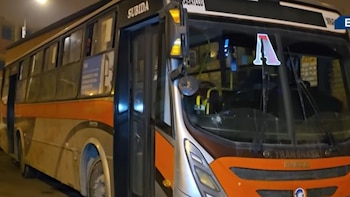 Bus con pasajeros fue atacado a tiros en San Juan de Miraflores: el conductor resultó herido