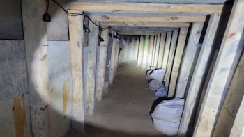 El túnel se extendía a