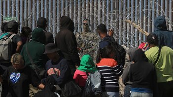 Mujer de Estados Unidos se