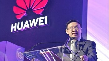 Construyendo liderazgo en fibra óptica