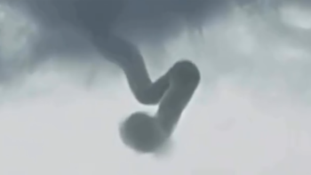 La tuba se caracteriza por