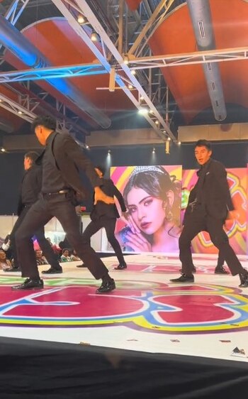 El grupo de chambelanes coreanos