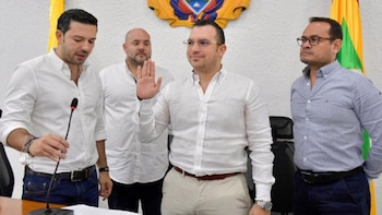 Jorge Cura destapó entramados de