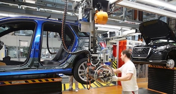 La venta de autos disminuyó