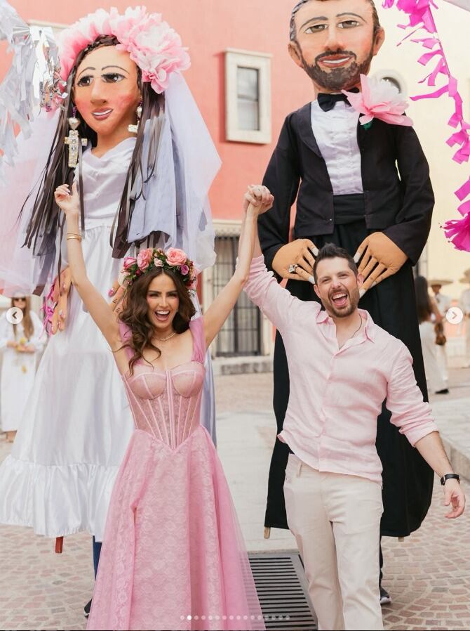 Durante el evento, la pareja agradeció especialmente al hotel Rosewood San Miguel, a la organización Penzi Weddings y al maestro Hermes Arroyo por su participación en la preparación y animación de la fiesta. (Instagram/@dandayz)