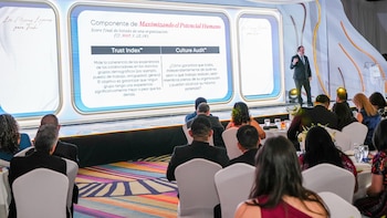 Premiación luagres para trabajar