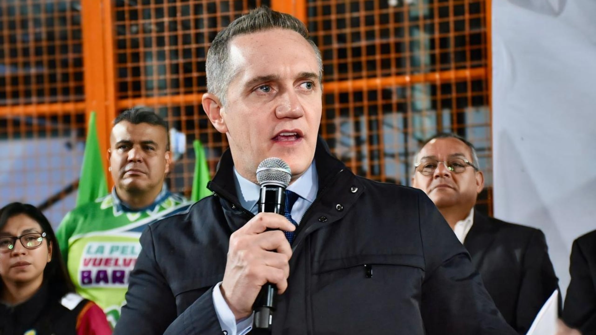 Adrián Rubalcava culpa a usuarios por fallas en el Metro: “Por lo general no los cuidan, los maltratan”