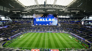 Las alertas por tormentas intensas cubren a Dallas durante el partido entre Argentina y Austria