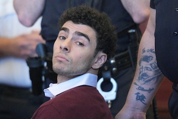 La defensa de Mangione recauda