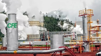 Las comunidades indígenas y afromexicanas de Michoacán anunciaron que realizarán una toma de carreteras e instalaciones de la CFE en la zona de Los Azufres
