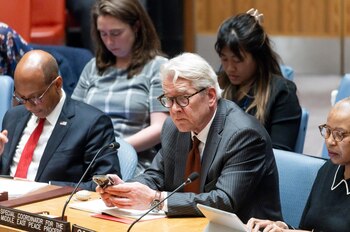 Tor Wennesland (c), coordinador especial