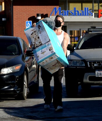 Celebrities-en-un-clic-08122020-Colin-Farrell