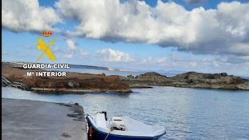 Localizan a 44 migrantes llegados