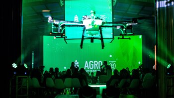 La compañía argentina incorporó drones