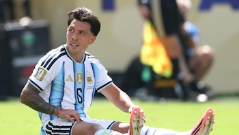 El contundente posteo de Lisandro Martínez tras el Mundial: “La caída de los grandes es la felicidad de los mediocres”