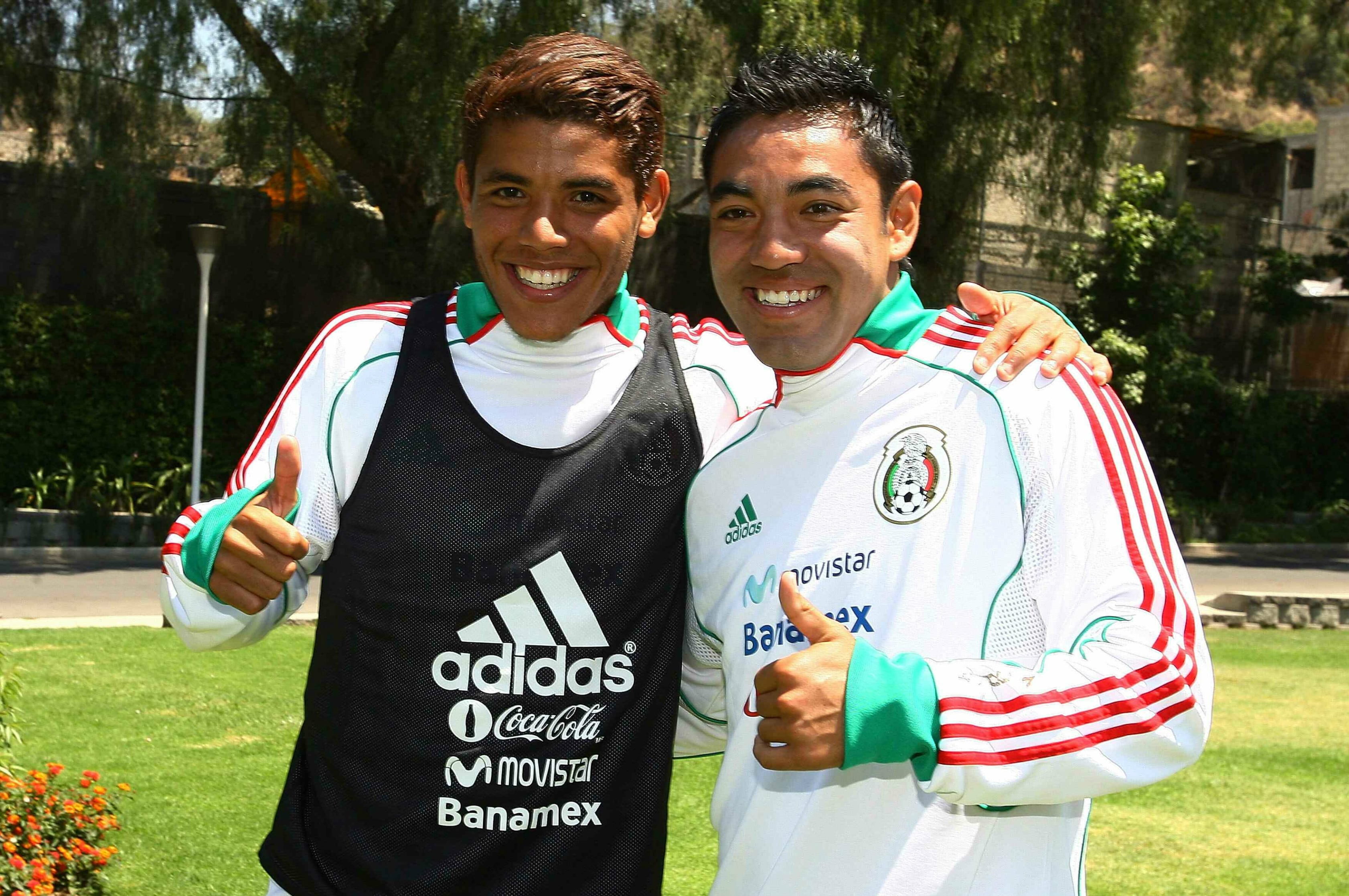 Jonathan dos Santos y Marco Fabián fueron suspendidos por seis meses por aquella indisciplina. (Mexsport)