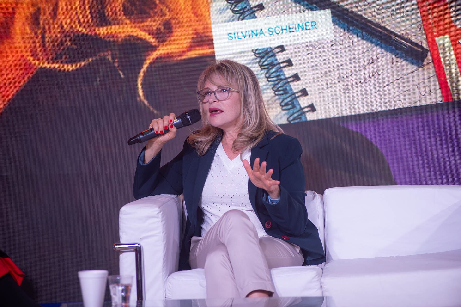 Silvina Scheiner y el drama de los hijos que viven en el exterior: “Estamos muy contentos por ellos, pero a la vez tristes por nosotros” (Crédito: Jaime Olivos)