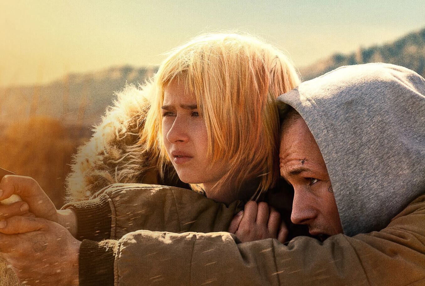 Ana Sophia Heger y Taron Egerton en