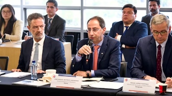 El vicepresidente electo José Manuel Restrepo alertó por rezagos fiscales tras el informe de la Contraloría: “Esto es aberrante”