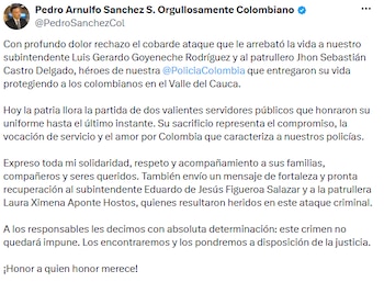 Pedro Sánchez condenó el atentado, destacó el servicio de los policías asesinados y aseguró que los responsables serán llevados ante la justicia. - crédito @PedroSanchezCol/X