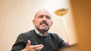 De los Santos (PP) denuncia la política "podrida" de Sánchez: "La prioridad nacional es que convoque elecciones"